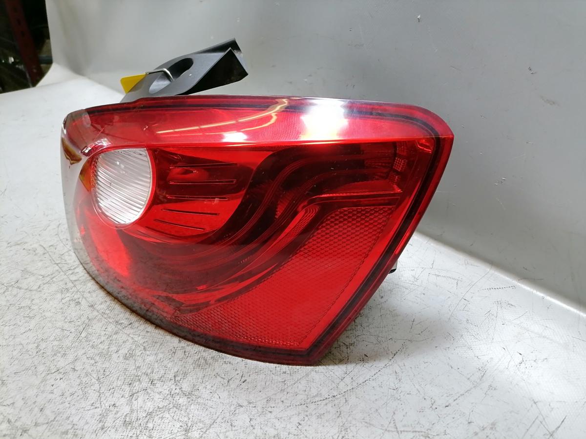 Seat Ibiza 6J original R&uuml;cklicht R&uuml;ckleuchte Schlussleuchte rechts 5-T&uuml;rer Bj.2015